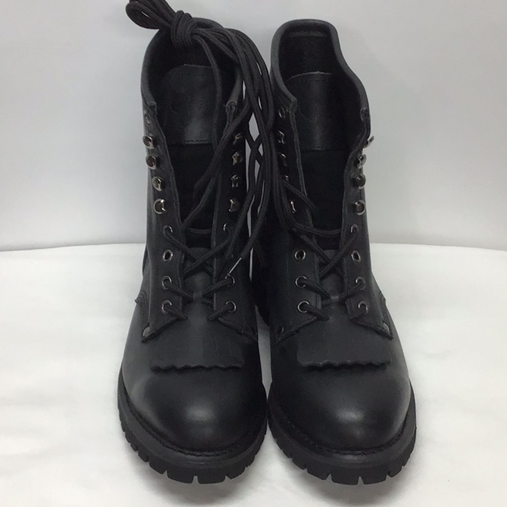 Men's NWOT Black Eagle black leather lace up steel toe boots.